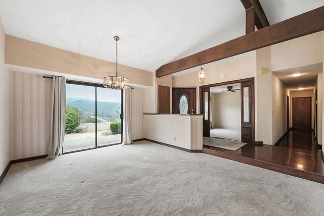 8130 Harmony Grove Road, Escondido, CA 92029