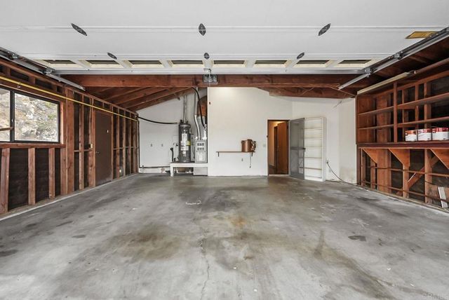 8130 Harmony Grove Road, Escondido, CA 92029