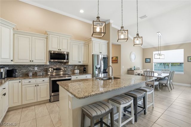 5309 SW 19th PL, Cape Coral, FL 33914