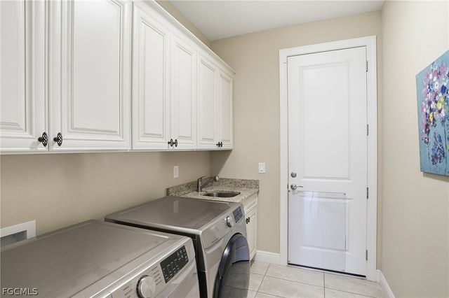 5309 SW 19th PL, Cape Coral, FL 33914