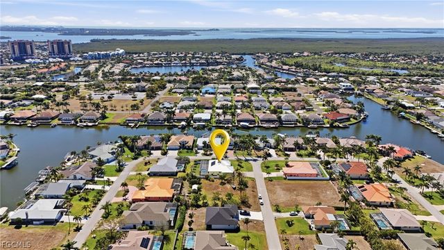 5309 SW 19th PL, Cape Coral, FL 33914