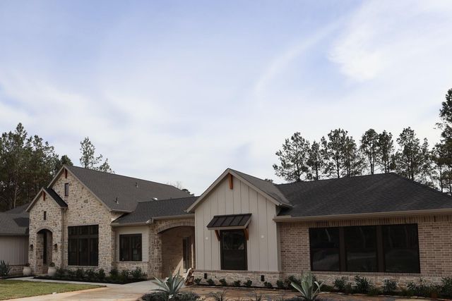 7741 Dog Wood Acres Drive, Montgomery, TX 77316