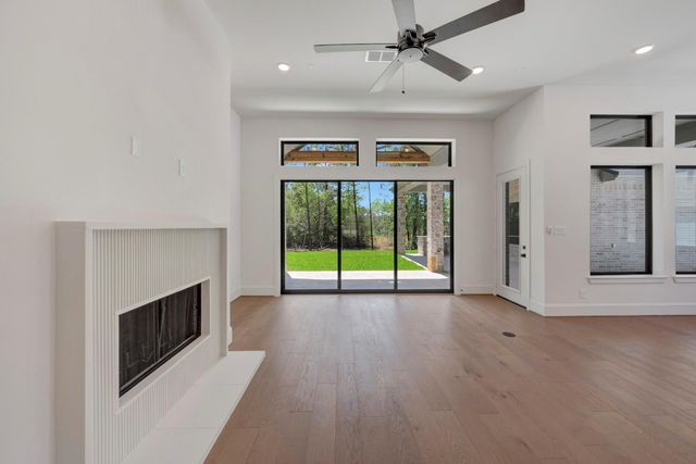 7741 Dog Wood Acres Drive, Montgomery, TX 77316