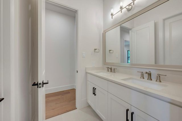 7741 Dog Wood Acres Drive, Montgomery, TX 77316