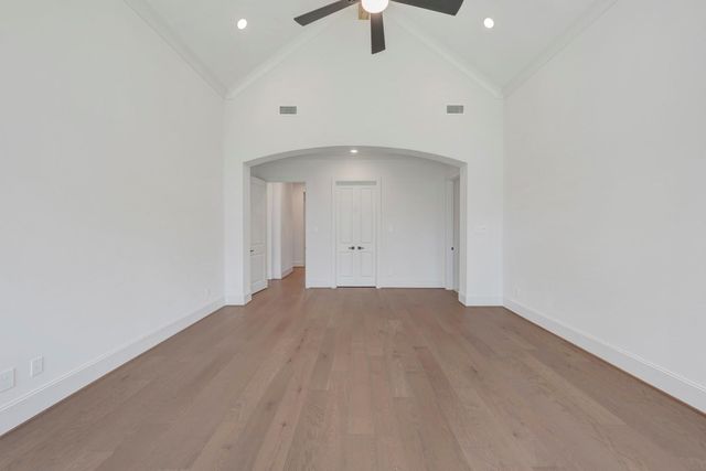 7741 Dog Wood Acres Drive, Montgomery, TX 77316