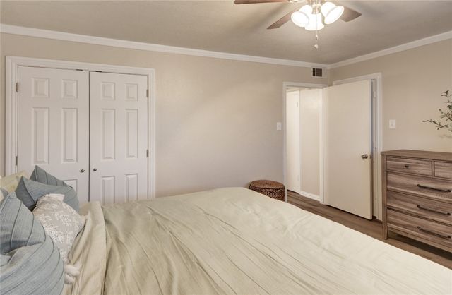 7931 Royal Lane 216, Dallas, TX 75230