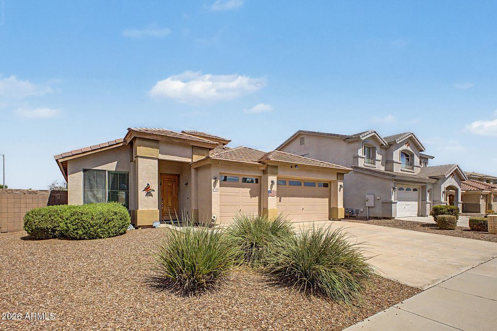 14468 W BOCA RATON Road, Surprise, AZ 85379 — exterior