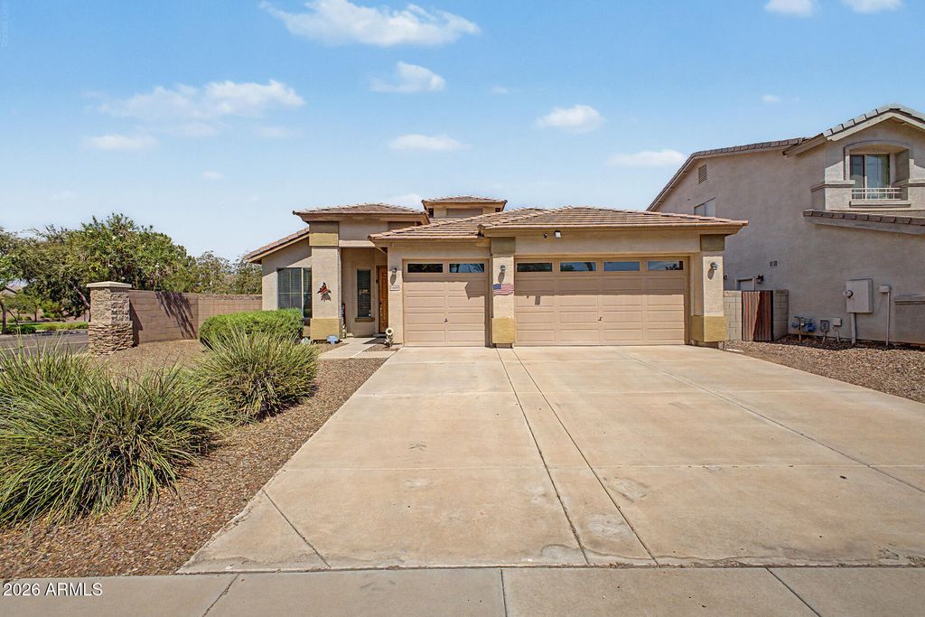 14468 W BOCA RATON Road, Surprise, AZ 85379 — photo 3