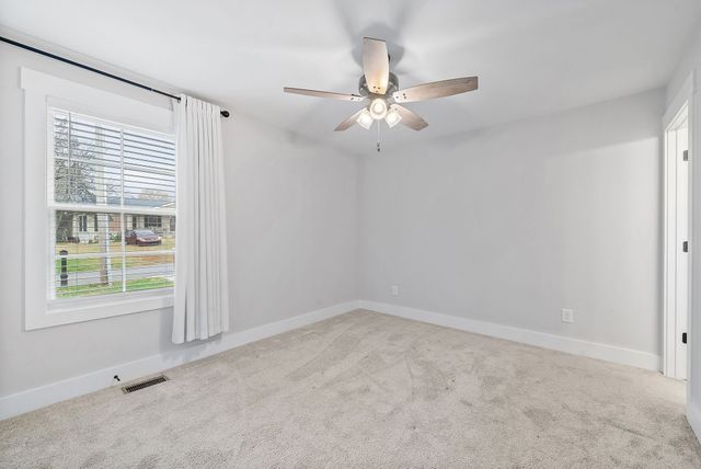 205 Maple St, Adams, TN 37010