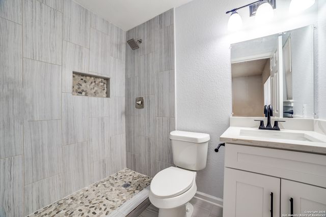 3707 Pipers Cross, San Antonio, TX 78251