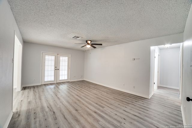 3707 Pipers Cross, San Antonio, TX 78251