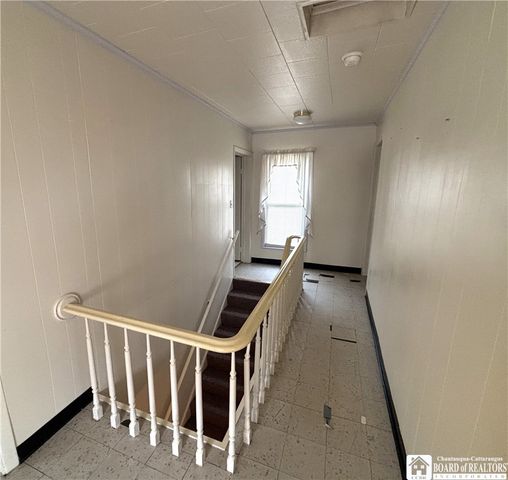 15 Franklin Street, Jamestown, NY 14701