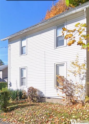 15 Franklin Street, Jamestown, NY 14701