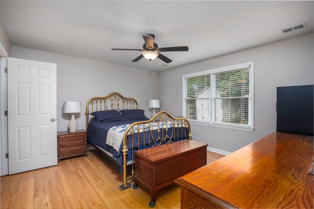 326 Dogwood Court, Versailles, KY 40383