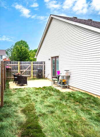 326 Dogwood Court, Versailles, KY 40383