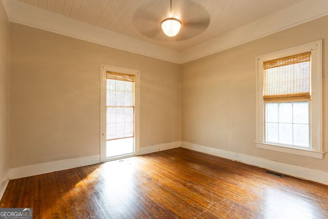 296 W Hightower Trail, Social Circle, GA 30025