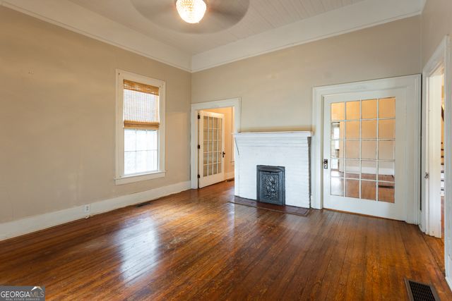 296 W Hightower Trail, Social Circle, GA 30025