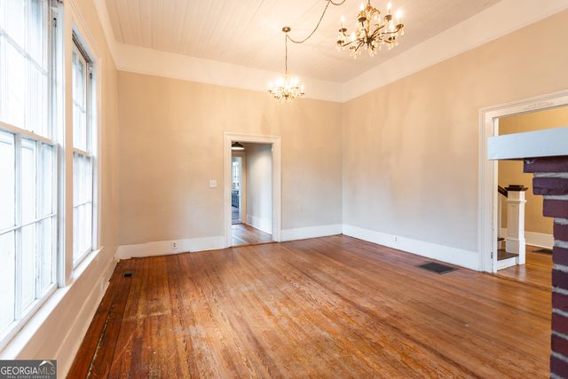 296 W Hightower Trail, Social Circle, GA 30025