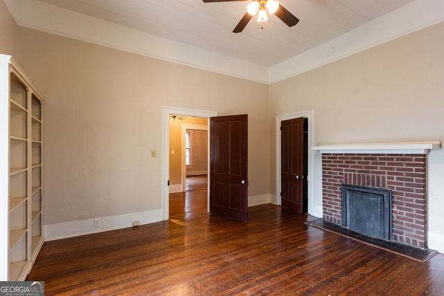 296 W Hightower Trail, Social Circle, GA 30025