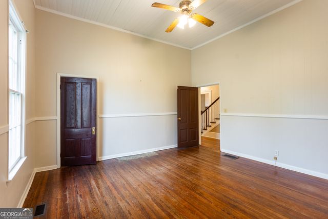 296 W Hightower Trail, Social Circle, GA 30025