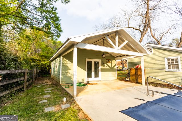 296 W Hightower Trail, Social Circle, GA 30025