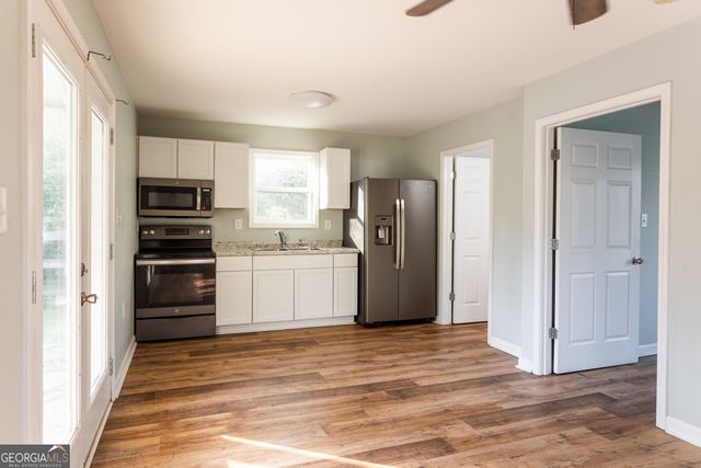 296 W Hightower Trail, Social Circle, GA 30025