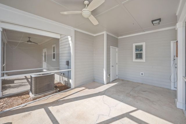 147 N Sand Palm Road, Freeport, FL 32439