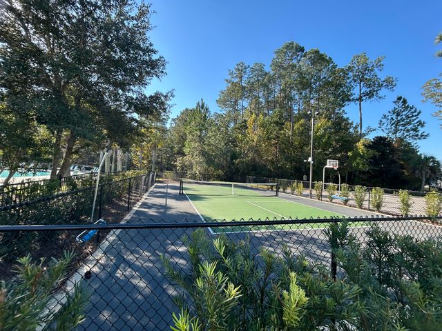 147 N Sand Palm Road, Freeport, FL 32439