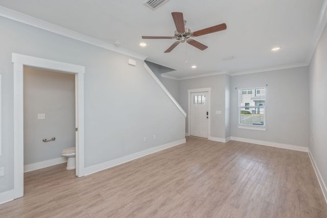 147 N Sand Palm Road, Freeport, FL 32439