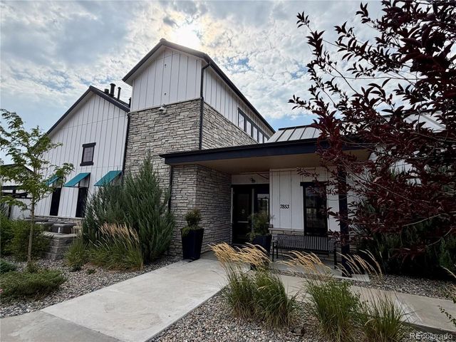 8445 Garden City Ave, Littleton, CO 80125