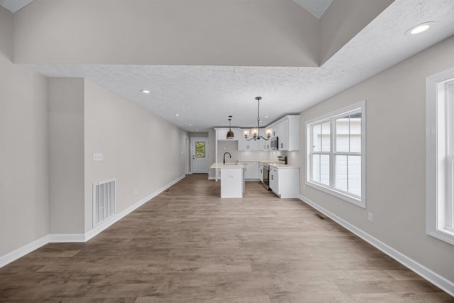 757 CHRISTIE LOOP, Henderson, TN 38340