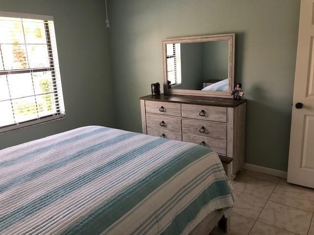 901 Pinecrest Circle B, Jupiter, FL 33458