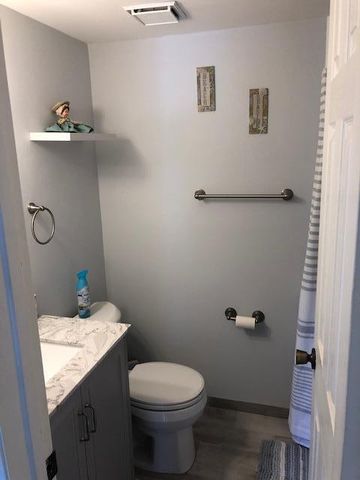 901 Pinecrest Circle B, Jupiter, FL 33458