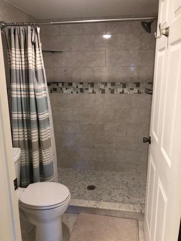 901 Pinecrest Circle B, Jupiter, FL 33458