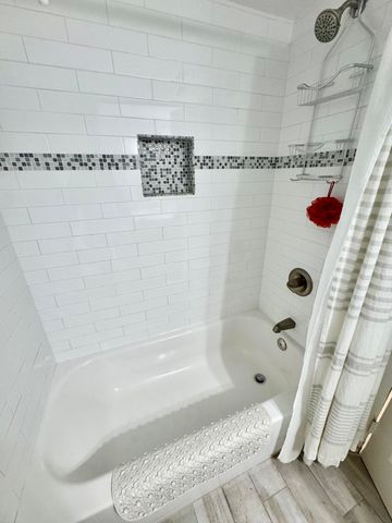 901 Pinecrest Circle B, Jupiter, FL 33458