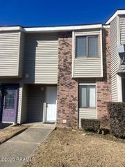 2826 Louisiana Avenue Apt 1111, Lafayette, LA 70501