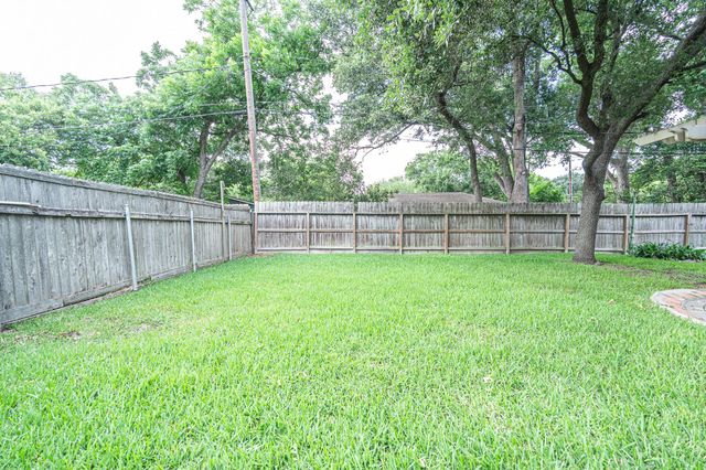 5402 Darnell Street, Houston, TX 77096