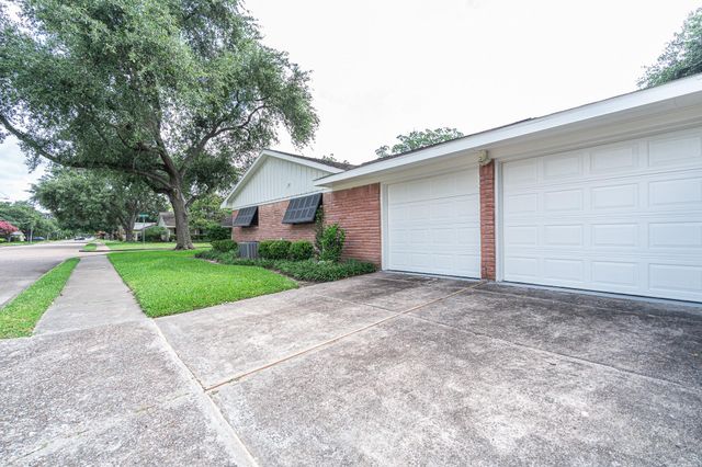 5402 Darnell Street, Houston, TX 77096