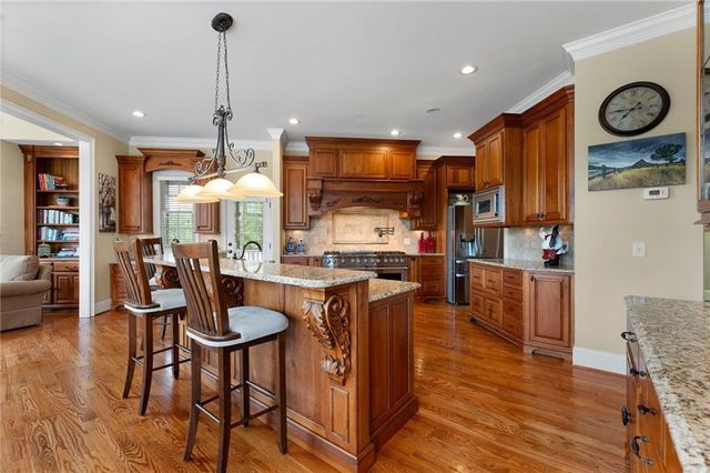 10 Mountain Breeze Road, Taylorsville, GA 30178