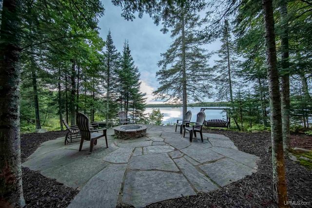 195 Homan Lake Road, Iron River, MI 49935