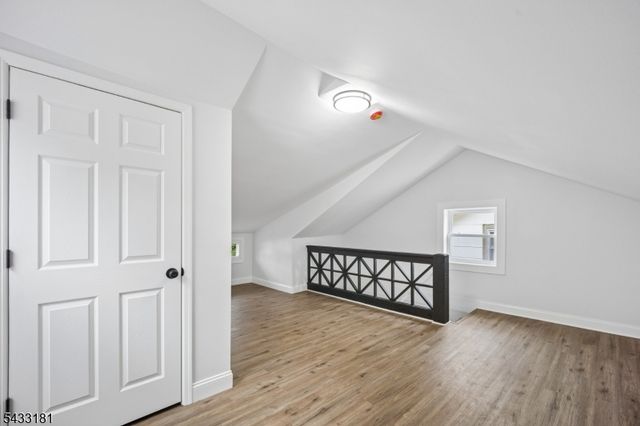 18 Hilton Ave, Maplewood Twp., NJ 07040