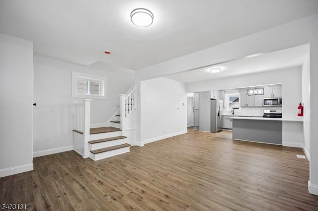 18 Hilton Ave, Maplewood Twp., NJ 07040