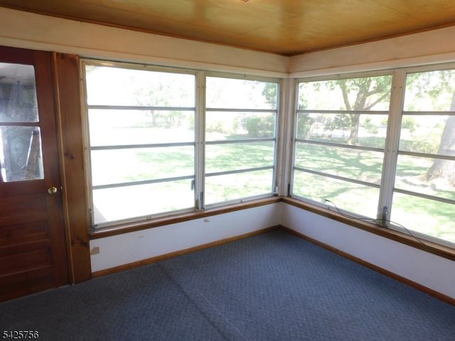 147 Johanson Ave, Hillsborough Twp., NJ 08844