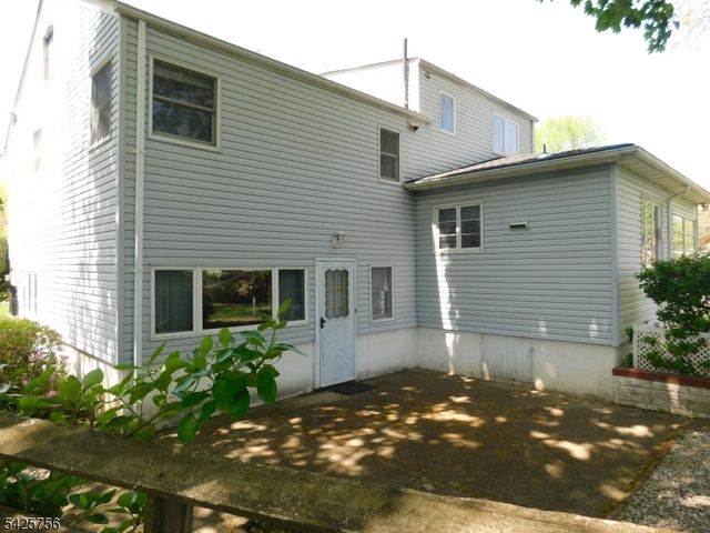 147 Johanson Ave, Hillsborough Twp., NJ 08844