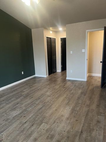 4315 Outlook Blvd, Pueblo, CO 81008