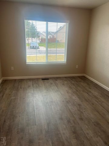 4315 Outlook Blvd, Pueblo, CO 81008