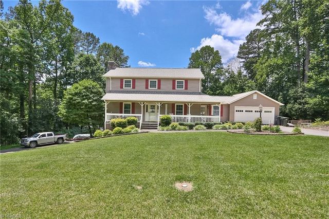 135 Holly Hill Drive, Elkin, NC 28621