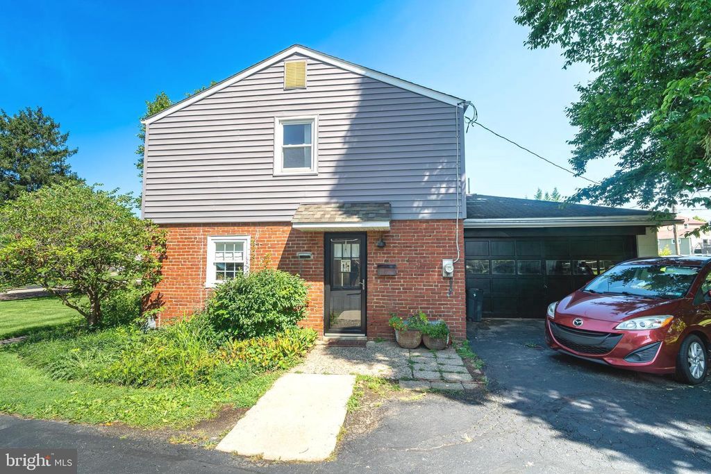 4033 SCHOOL HOUSE LN, PLYMOUTH MEETING, PA 19462 — photo 3