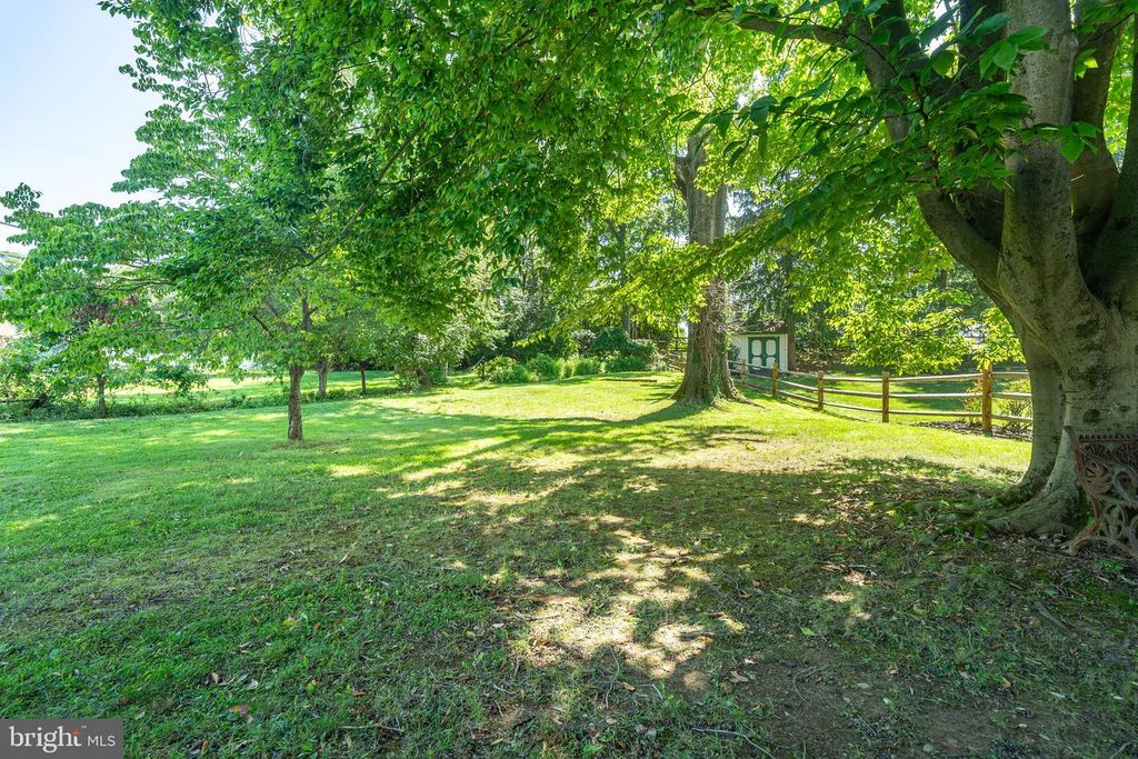 4033 SCHOOL HOUSE LN, PLYMOUTH MEETING, PA 19462 — photo 4