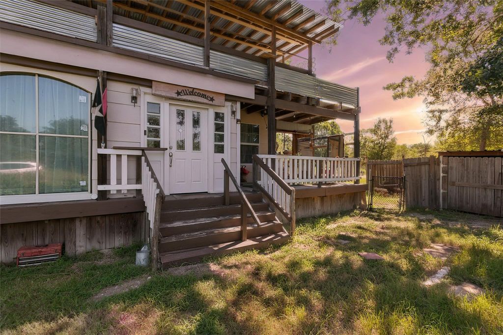 317 Beaver Landing, Caldwell, TX 77836